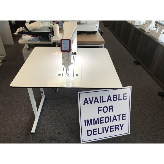 Janome Quilt Maker 18 Versa Longarm Quilting Machine with Stitch Regulation