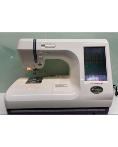 Janome Memory Craft 10000 - USED