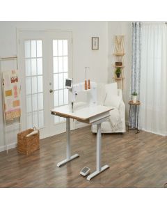 Baby Lock Regalia ST Longarm Quilting Machine with Electric Lift Table