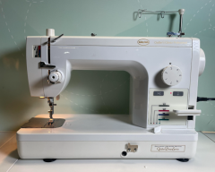 Babylock Quilter's Choice Professional Sewing Machine - USED