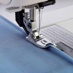 Pfaff Roll Hem Foot 3mm with IDT 820249096