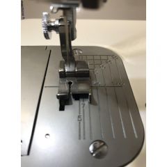 Commercial Sewing Machine Right Hinged Raising Foot with 3/8 Inch Guide 