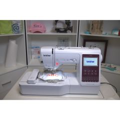 Brother SE-725 Sewing and Embroidery Machine Recent Trade